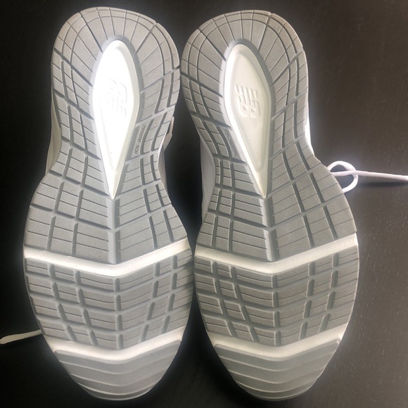 New Balance 608 V5 women’s cross trainer size 9.5 wide - Picture 4 of 5